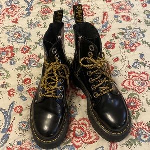 Doc Martens Jadon Max size 6 excellent condition!